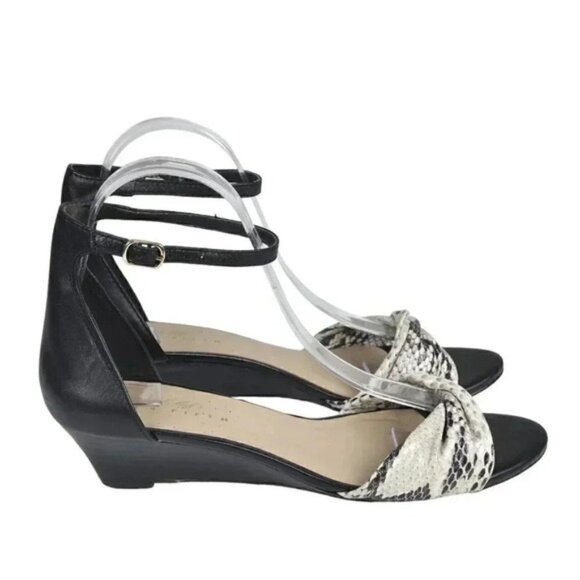 Lord and Taylor 424  Fifth Chandra Leather Sandals Animal Print Women’s Size 7.5 - Picture 1 of 13